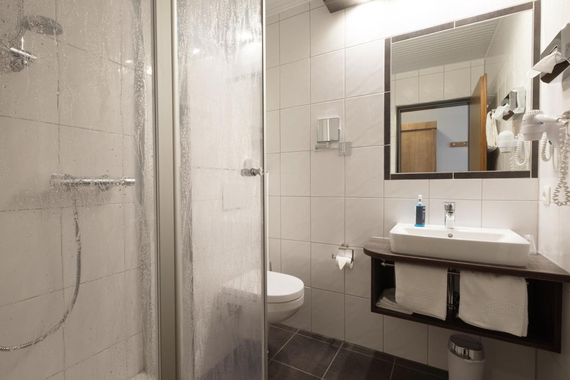 Hotel-Restaurant Langen Kattenes Экстерьер фото